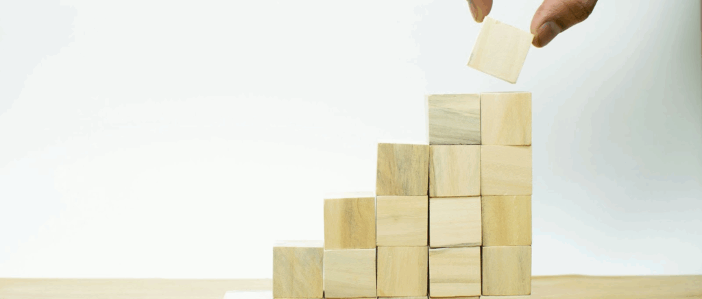 ブロックを積み上げる