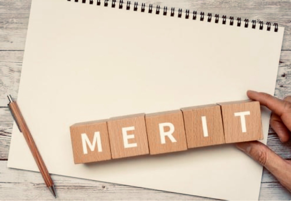 MERITOと書かれたブロックの画像