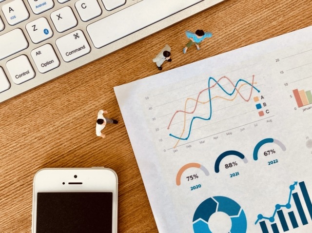 リサーチをする様子